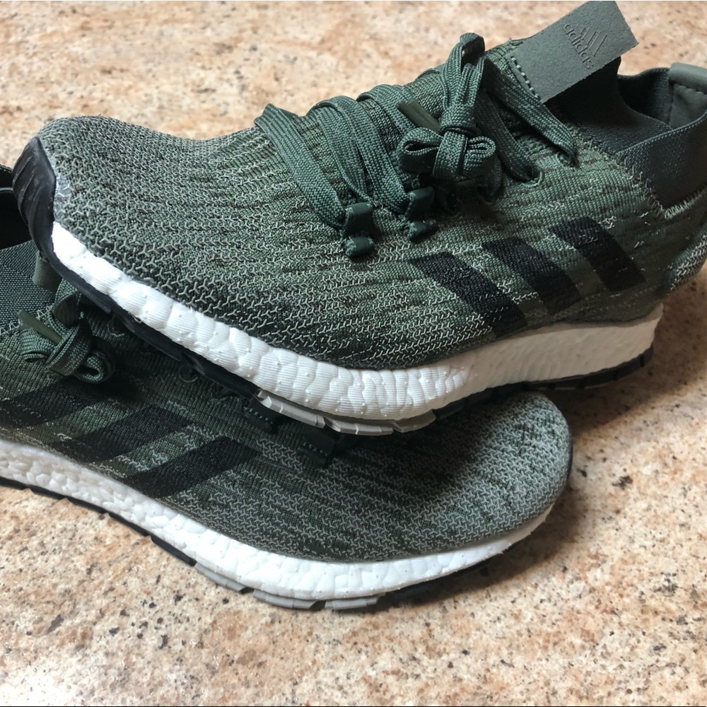 NEW Adidas Pure Boost Men’s Size 8